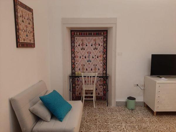 B&B Il Giardino Del Barone Pozzomaggiore Екстер'єр фото