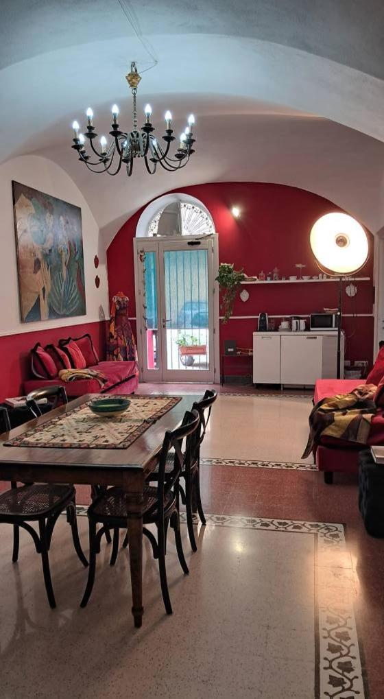 B&B Il Giardino Del Barone Pozzomaggiore Екстер'єр фото