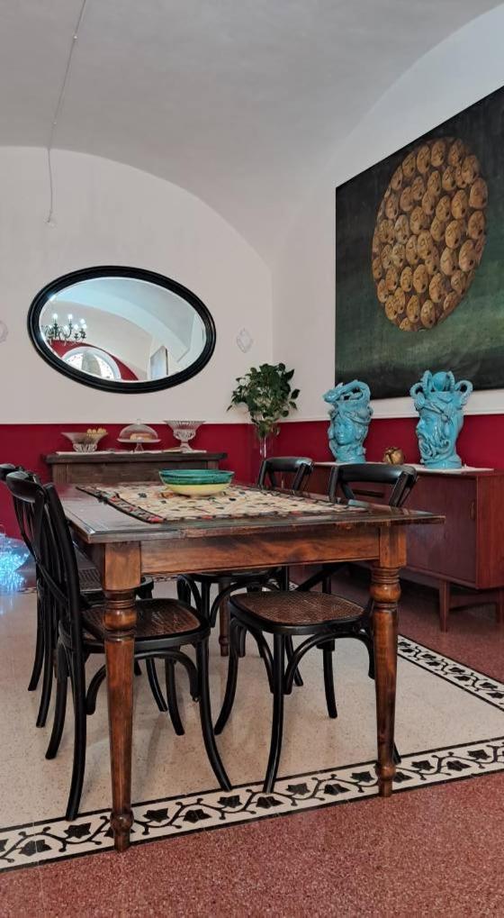 B&B Il Giardino Del Barone Pozzomaggiore Екстер'єр фото